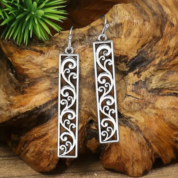 Unbranded Jewelry - B1G1 Elegant Silver Filigree Rectangle Dangle Earrings